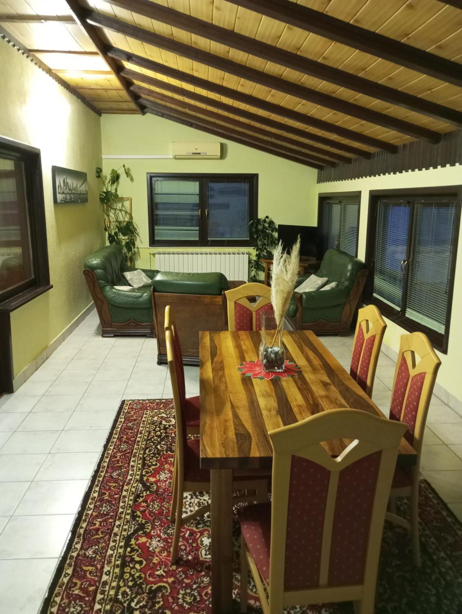 Guesthouse Pavlicic Drežnik Grad Εξωτερικό φωτογραφία