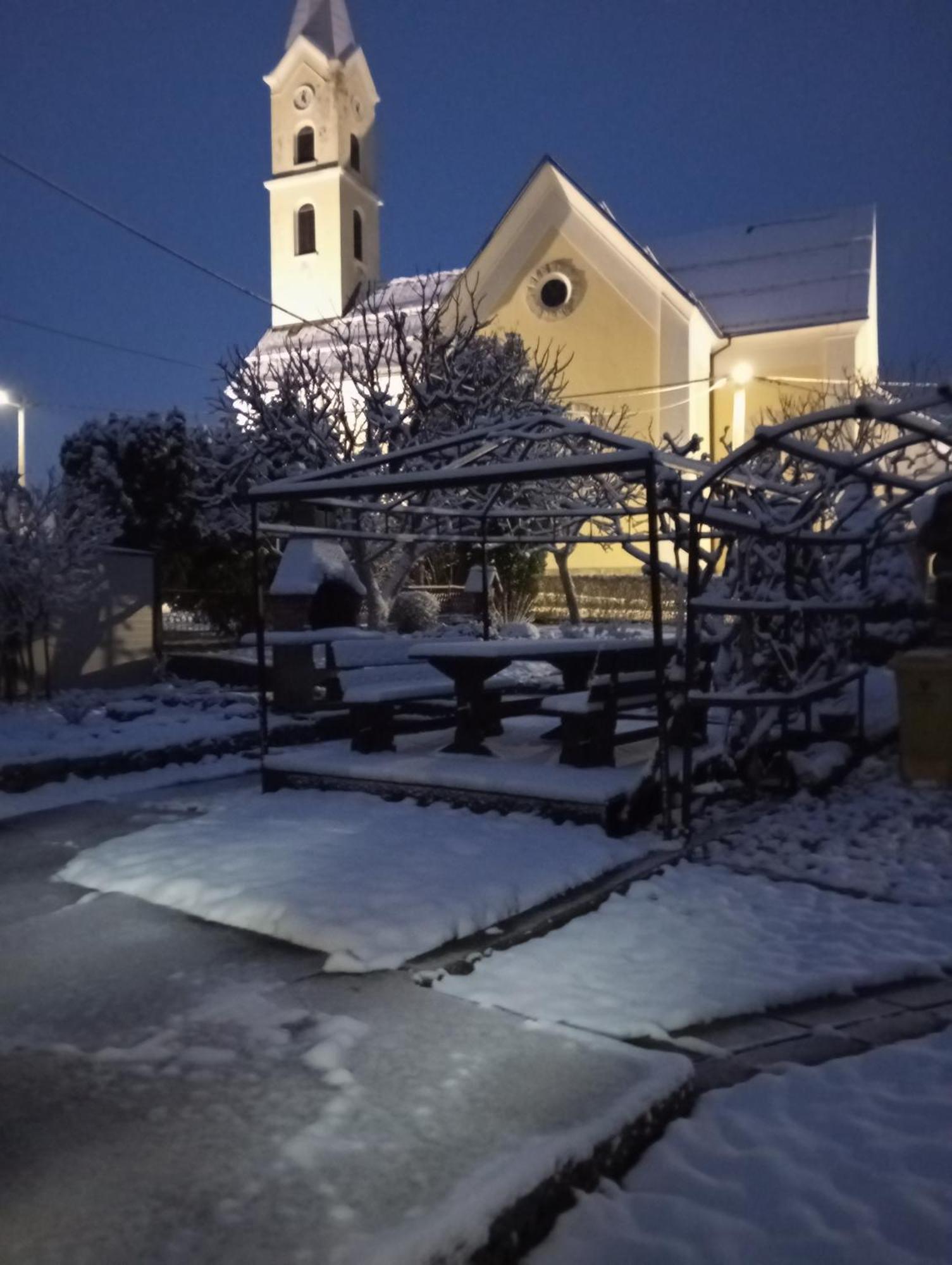Guesthouse Pavlicic Drežnik Grad Εξωτερικό φωτογραφία